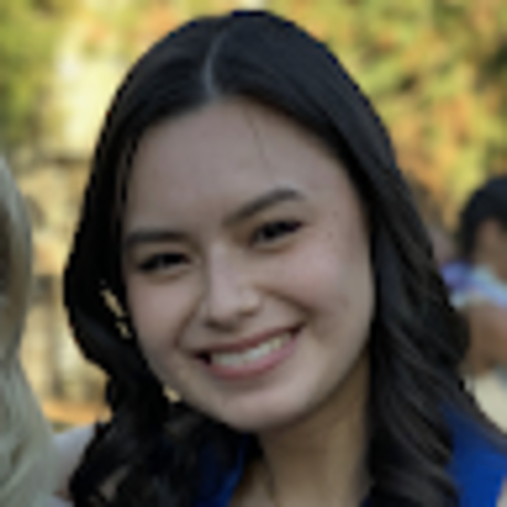 Meet your Posher, Ava